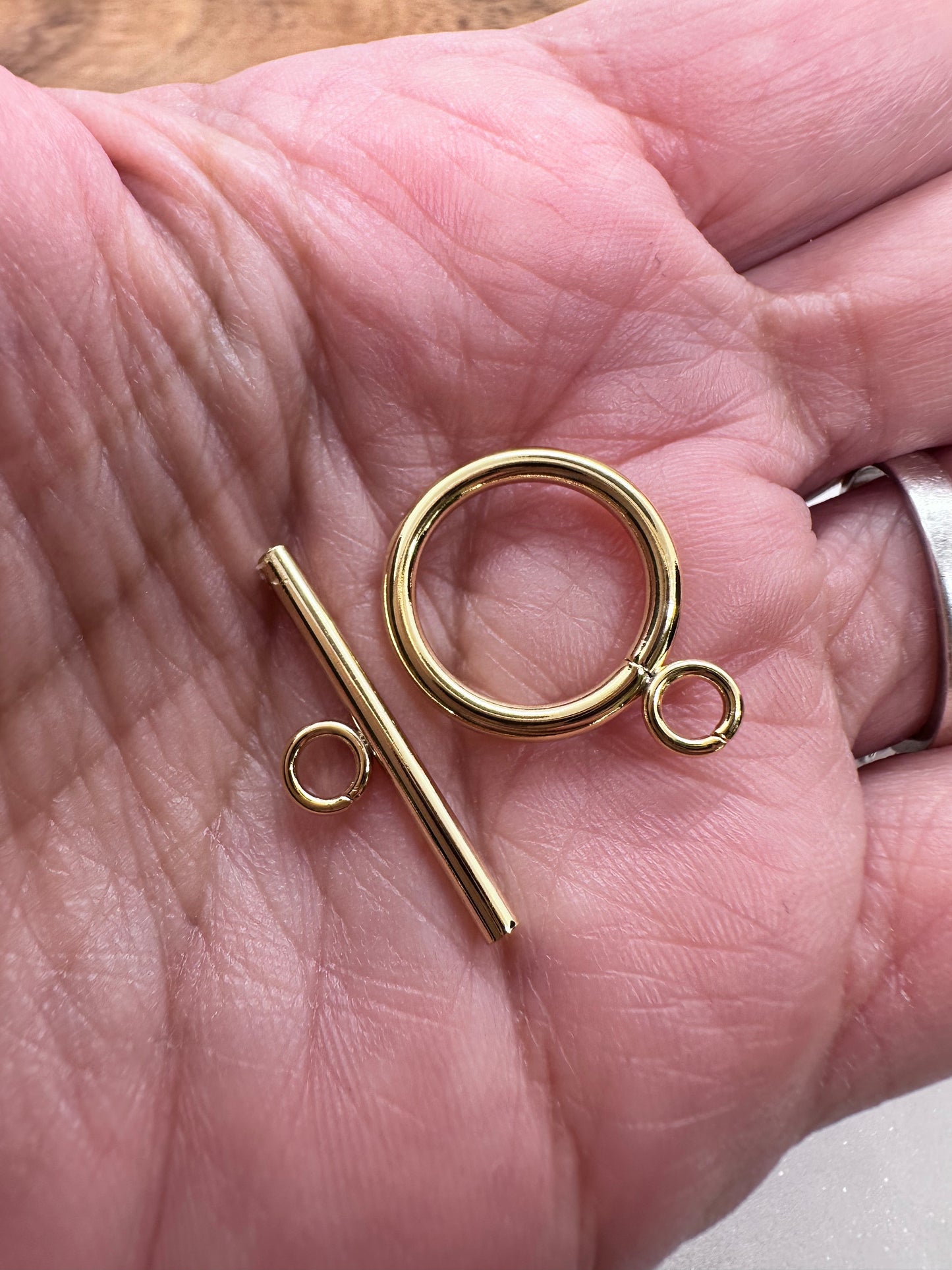 Toggle Clasps Gold