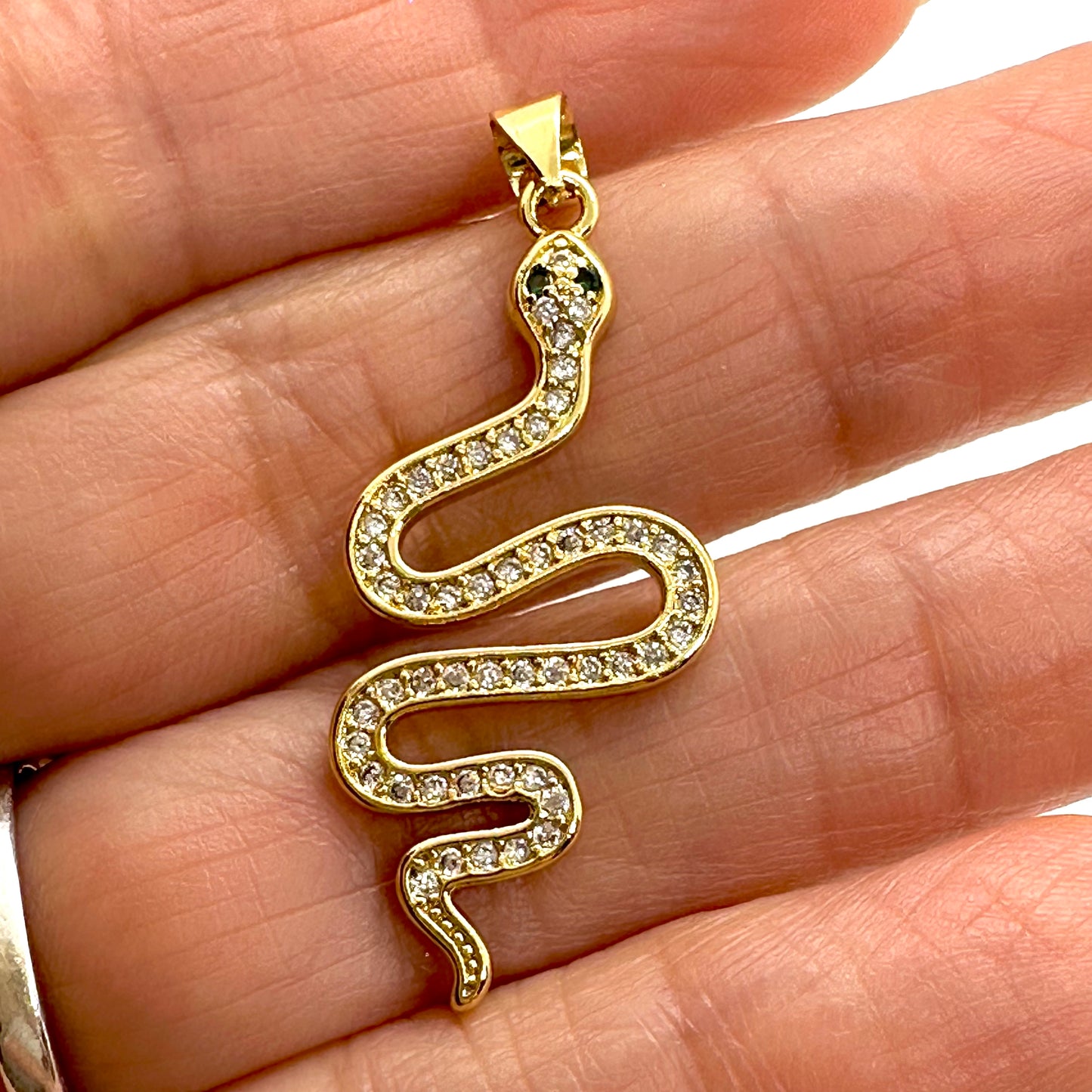 Snake Pendant (1pc)
